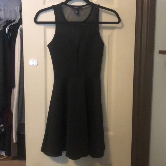 FOREVER 21 small A line Dress mesh back and front - Picture 1 of 4